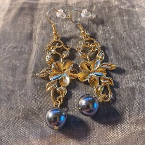 Flower earrings